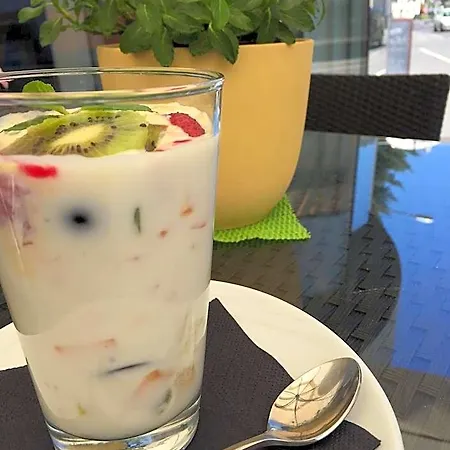 Cafe Schatz ホテル